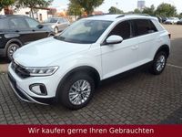 Gebraucht VW T-Roc Life 110 PS (80 kW) 2023 Pure white (metallic) SUV