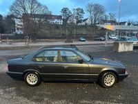 Gebraucht BMW 525 Basis 194 PS (142 kW) 1991 Schwarz Limousine