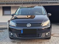 Gebraucht VW Touran Trendline 105 PS (77 kW) 2012 Schwarz Van / Kleinbus
