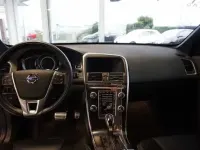 Używany Volvo XC60 R-Design 190 KM (139 kW) 2017 Niebieski SUV