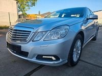 Gebraucht Mercedes E200 184 PS (135 kW) 2009 Silber Limousine