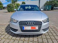 Gebraucht Audi A3 Attraction 150 PS (110 kW) 2013 Silber Limousine