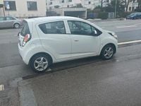 Gebraucht Chevrolet Spark LS 68 PS (50 kW) 2012 Weiß Kleinwagen
