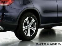 Gebraucht Mercedes GLC220 Exclusive 194 PS (142 kW) 2022 890 cavansitblau (metallic) SUV