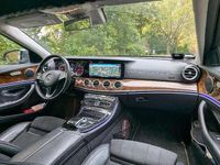 Gebraucht Mercedes E220 Exclusive 194 PS (142 kW) 2017 Grau Kombi