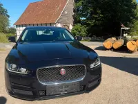 Gebraucht Jaguar XE 163 PS (119 kW) 2017 Blau Limousine