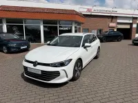 Gebraucht VW Passat Business 150 PS (110 kW) 2025 Weiß Kombi