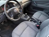 Gebraucht VW Passat 115 PS (84 kW) 2004 Silber Kombi