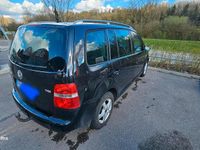 Gebraucht VW Touran 140 PS (102 kW) 2005 Schwarz Van / Kleinbus