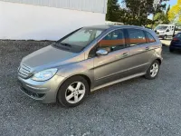 Używany Mercedes B170 116 KM (85 kW) 2005 Szary Minivan