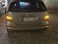 Second-hand Mercedes R350 265 CP (194 kW) 2011 Monovolum