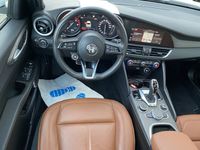 Gebraucht Alfa Romeo Giulia Ti 209 PS (153 kW) 2023 Weiß Limousine
