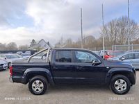 Gebraucht VW Amarok 163 PS (119 kW) 2011 Schwarz Pickup