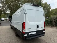 Gebraucht Iveco Daily 155 PS (114 kW) 2022 Weiß Van / Kleinbus