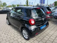 Gebraucht Smart ForFour 90 PS (66 kW) 2019 Schwarz Kleinwagen