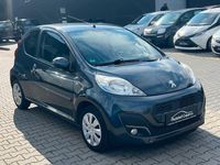 Gebraucht Peugeot 107 Active 68 PS (50 kW) 2013 Grau Kleinwagen