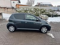 Gebraucht Toyota Aygo 68 PS (50 kW) 2009 Grau Kleinwagen