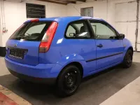 Gebraucht Ford Fiesta Ambiente 80 PS (58 kW) 2003 Blau Kleinwagen