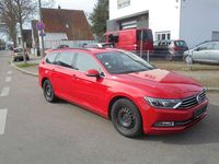 Gebraucht VW Passat Comfortline 120 PS (88 kW) 2017 Tornadorot Kombi
