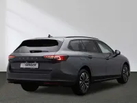 Neu Skoda Superb Selection 204 PS (150 kW) 2026 Grau Kombi
