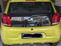 Gebraucht Peugeot 108 Allure 72 PS (52 kW) 2018 Grün Kleinwagen