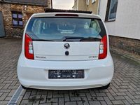 Gebraucht Skoda Citigo Active 75 PS (55 kW) 2018 Weiß Kleinwagen