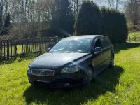 Usado Volvo V50 136 CV (100 kW) 2005 Negro Familiar