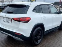 Gebraucht Mercedes GLA200 163 PS (119 kW) 2021 Weiß SUV