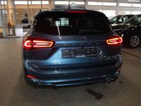 Neu Ford Focus ST-Line X 116 PS (85 kW) 2025 Blau Limousine