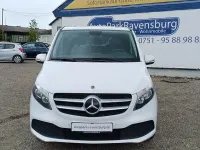 Gebraucht Mercedes V220 163 PS (119 kW) 2022 Weiß Van / Kleinbus