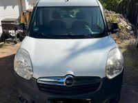 Używany Opel Combo 90 KM (66 kW) 2013 Biały Minivan