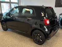 Gebraucht Smart ForFour Electric Drive 60 kW (82 PS) 2018 Schwarz Limousine