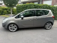 Gebraucht Opel Meriva 120 PS (88 kW) 2013 Gold Van / Kleinbus