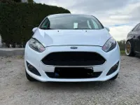 Gebraucht Ford Fiesta 101 PS (74 kW) 2016 Weiß Kleinwagen