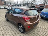 gebraucht Hyundai i10 FIFA World Cup Edition Sitzheizung Tempomat