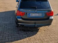 Gebraucht BMW 318 136 PS (100 kW) 2010 Kombi