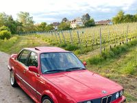 Używany BMW 325 170 KM (125 kW) 1991 Czerwony Sedan/Limuzyna