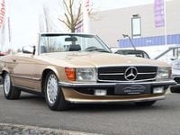 Gebraucht Mercedes SL300 179 PS (131 kW) 1985 Gold Cabrio