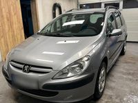 Gebraucht Peugeot 307 95 PS (69 kW) 2004 Grau Limousine
