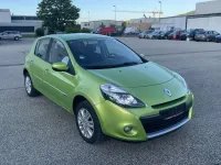 Gebraucht Renault Clio III Dynamique 75 PS (55 kW) 2011 Grün Limousine