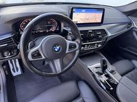 Gebraucht BMW 530 M Sport 286 PS (210 kW) 2022 Schwarz Kombi