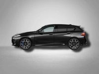Gebraucht BMW M135 300 PS (220 kW) 2025 Black sapphire metallic Kleinwagen