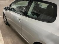 Second-hand VW Golf 110 CP (80 kW) 2012 Argintiu Coupe