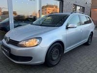 Gebraucht VW Golf VI Comfortline 105 PS (77 kW) 2010 Silber Kleinwagen