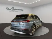 Gebraucht Audi Q4 e-tron Advanced 219 kW (299 PS) 2023 Geysirblau metallic SUV