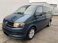Gebraucht VW T6 Comfortline 150 PS (110 kW) 2016 Grün Van