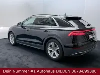 Gebraucht Audi Q8 Ambiente 286 PS (210 kW) 2023 Schwarz SUV