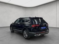 Gebraucht VW Tiguan Allspace Elegance 245 PS (180 kW) 2022 Deep black perleffekt SUV