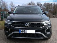 Gebraucht VW T-Roc Move 150 PS (110 kW) 2023 Schwarz SUV