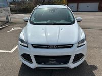 Gebraucht Ford Kuga Titanium 150 PS (110 kW) 2014 Weiß SUV
